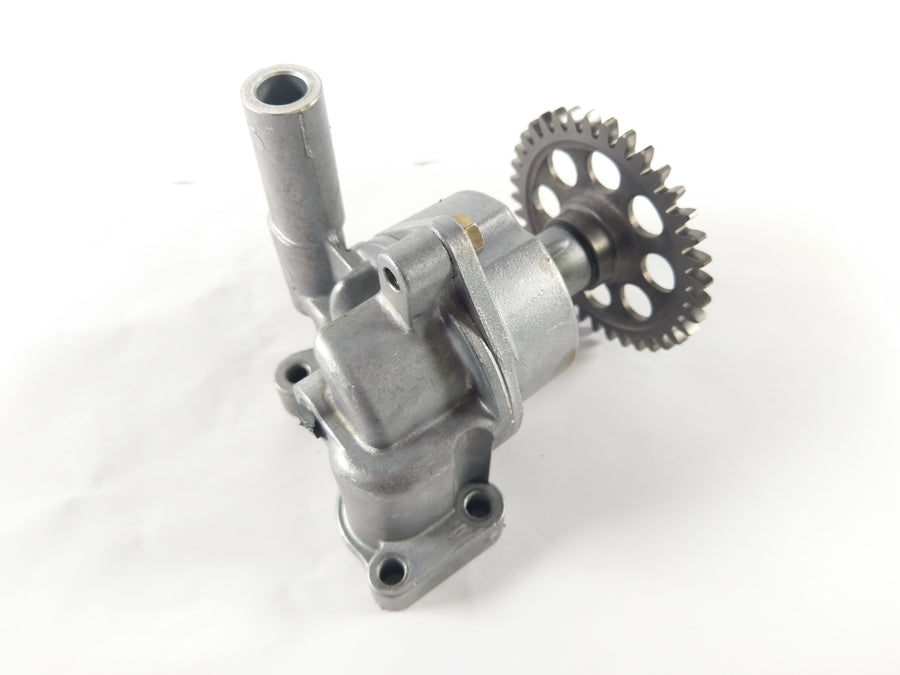 Suzuki GSX-R 750W GR7BA - Oil pump with gear