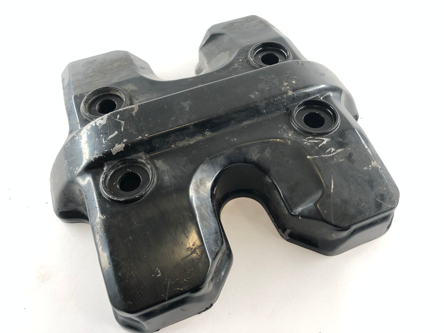 Honda VF 1000 F SC15 [1986] - Ventildeckel vorderer Zylinder