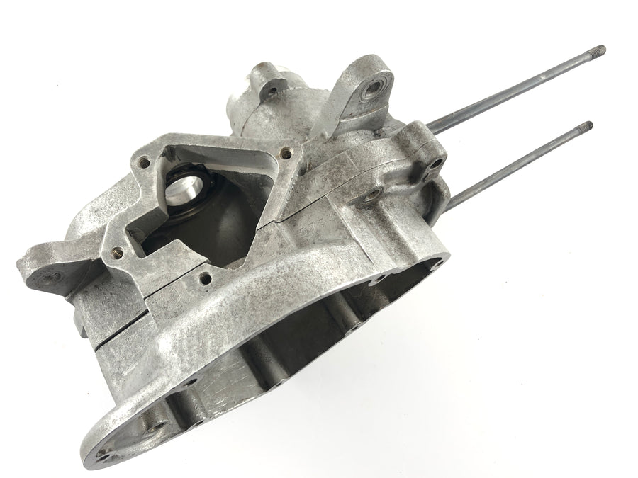 Moto Guzzi Guzzino 65 [Hispania Motoleggera] - Engine housing empty housing without screws