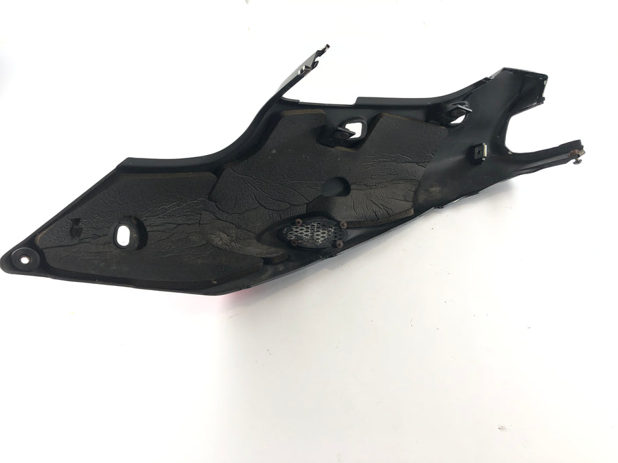 Kawasaki ZX9-R ZX900B [1996] - Rear fairing left