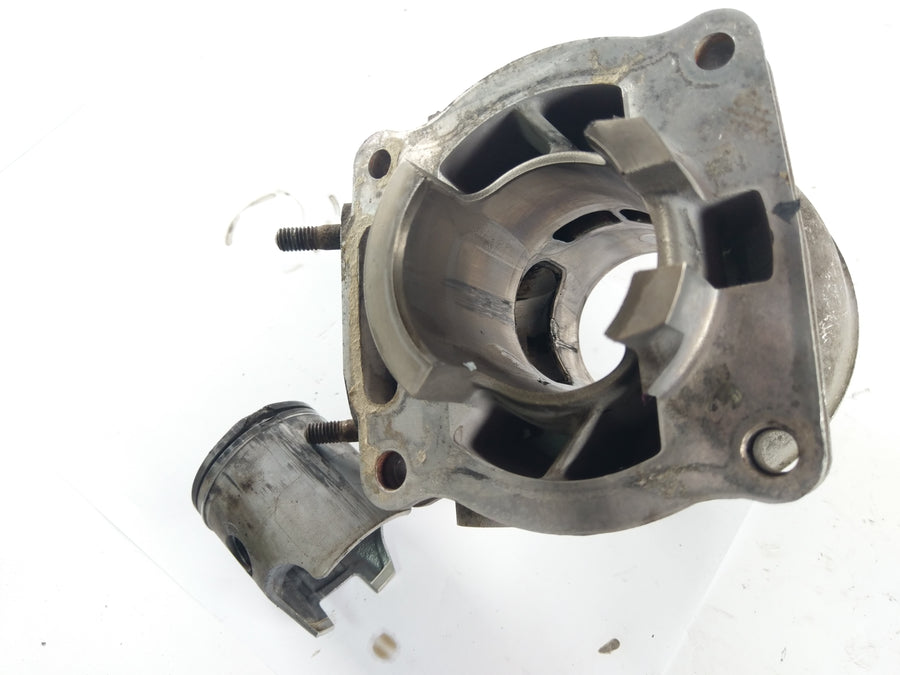 Yamaha TDR 125 5AN [1999] - Cylindre et piston