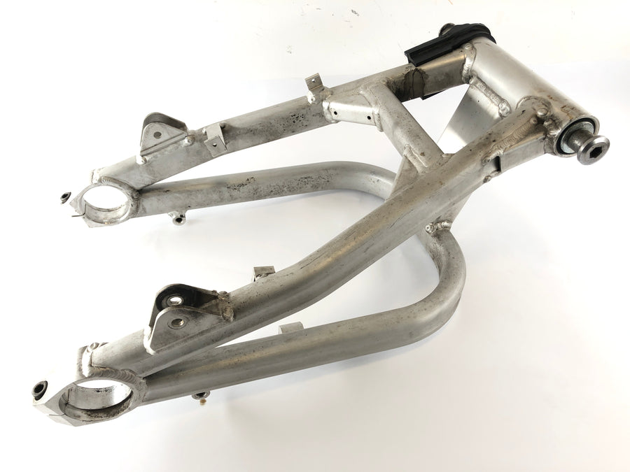 Kawasaki ZRX 1200 S ZRT20A [2003] - Swingarm Rear swingarm