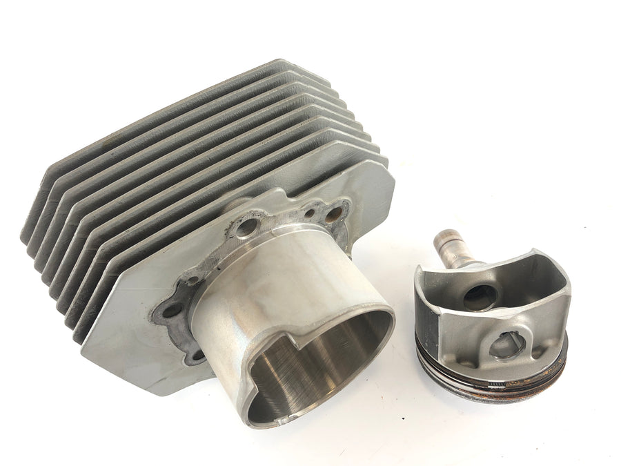 Moto Guzzi V11 [2001] - Zylinder mit Kolben links