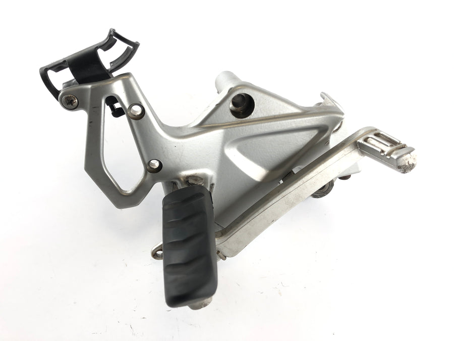 BMW F 800 S [2007] - Repose-pied droit avec support et pédale de frein