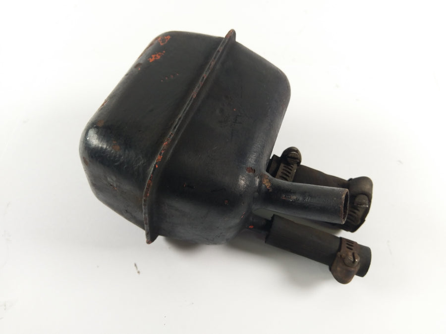 Moto Guzzi V7 850 GT - expansion tank