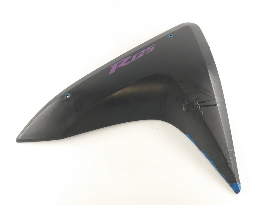 Yamaha YZF 125 RE06 [2011] - Panneau latéral de carénage