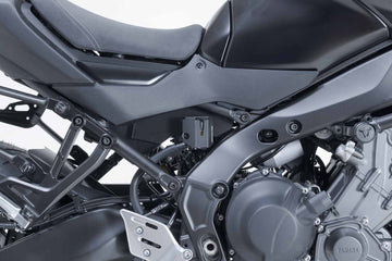 Yamaha Tracer 9 Y-AMT [2025] - Brake fluid reservoir protection - picture 1