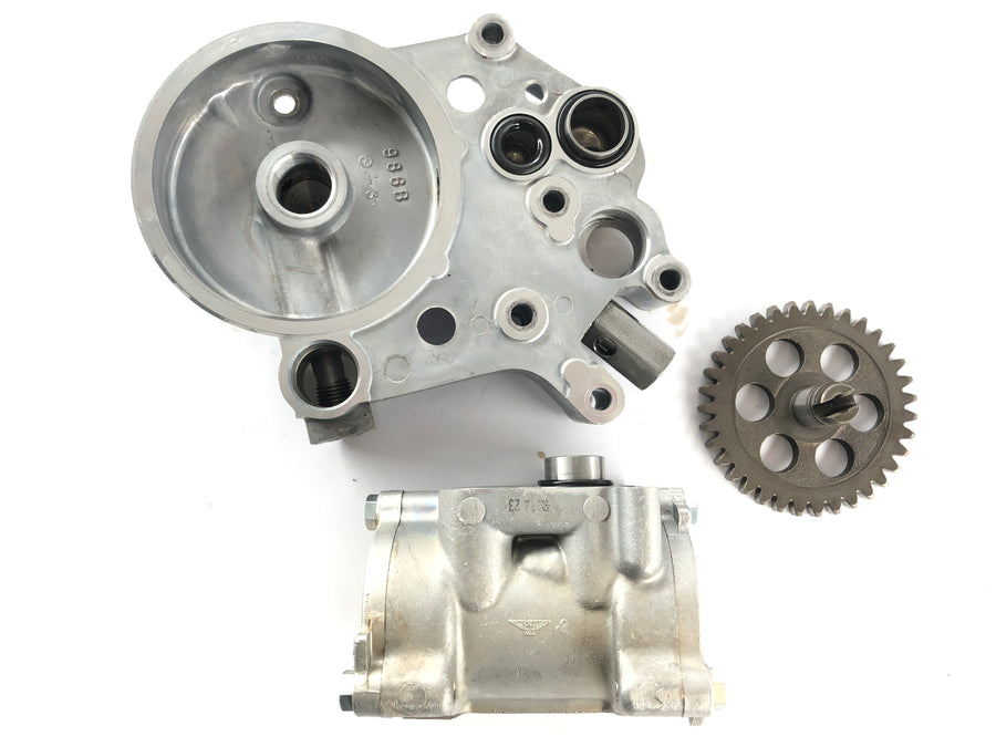 Kawasaki ZRX 1100 ZRT10C [2000] - Oil pump