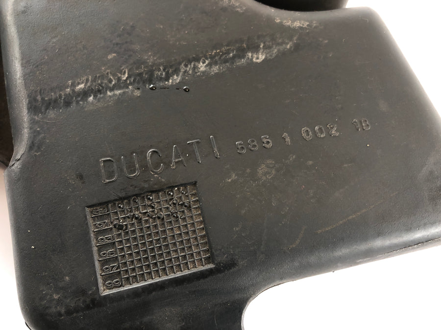 Ducati 888 Strada [1993] - Ventilation du carter moteur du vase d'expansion