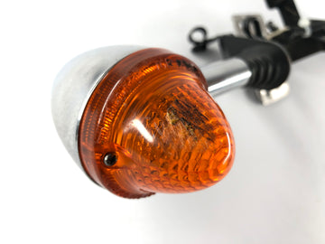 Triumph Thruxton 900 [2004] - Blinker vorne mit Halterung - 0