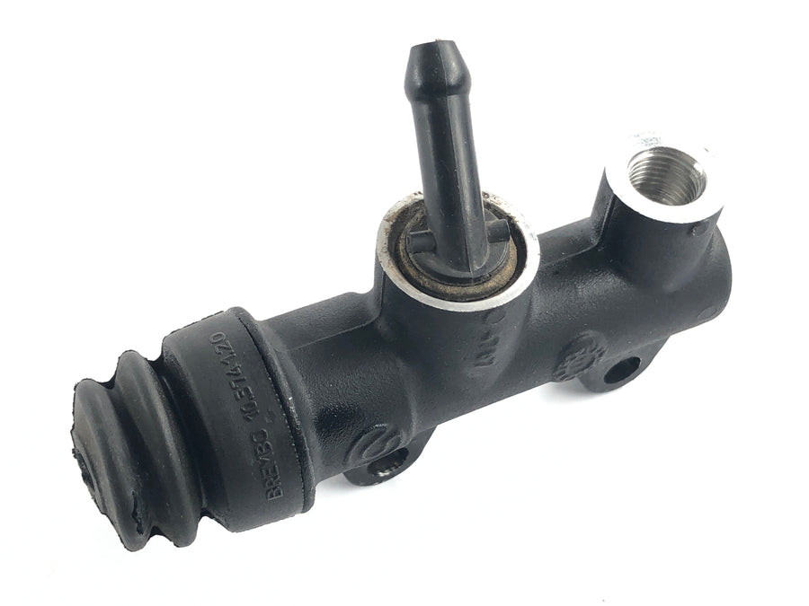 Moto Guzzi Norge 1200 LP [2006] - Rear brake pump